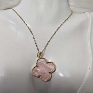 Elegant Pink Clover Pendant Necklace